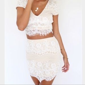 Sabo skirt white lace set